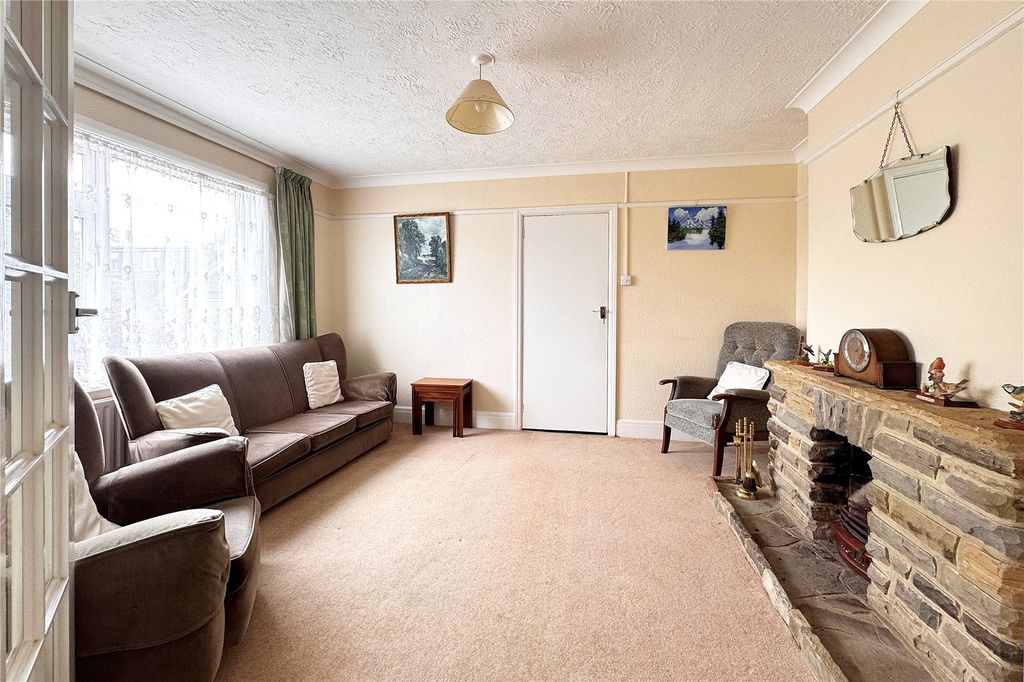 Property photo 3 of 22 Picture No. 29