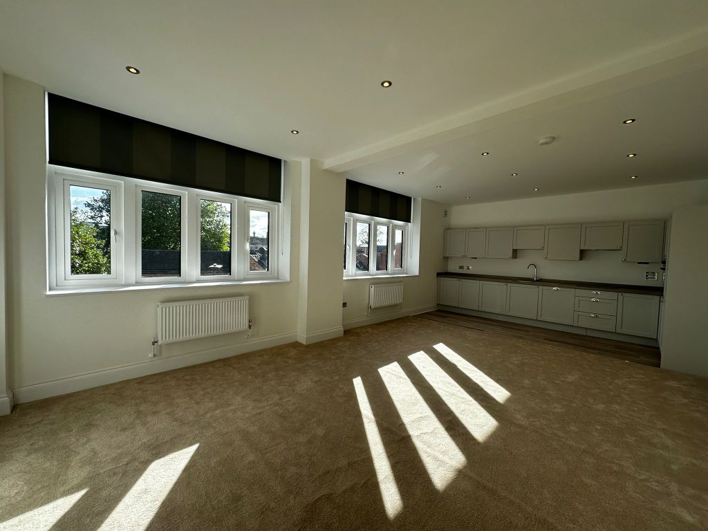 Property photo 2 of 7 Living Room