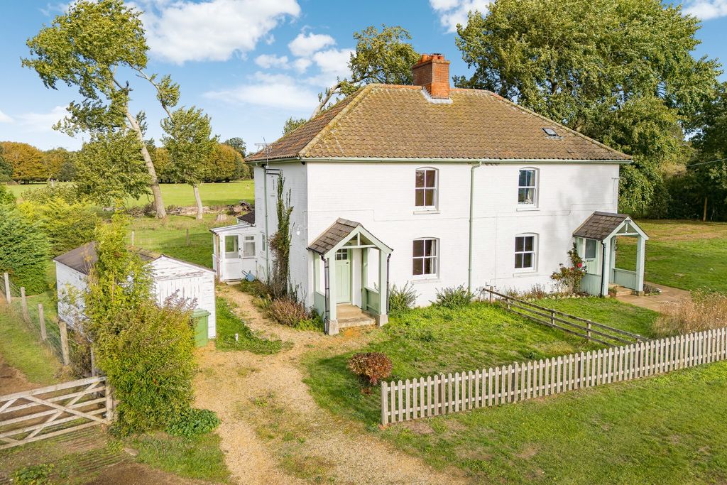 Property photo 1 of 24 5571810