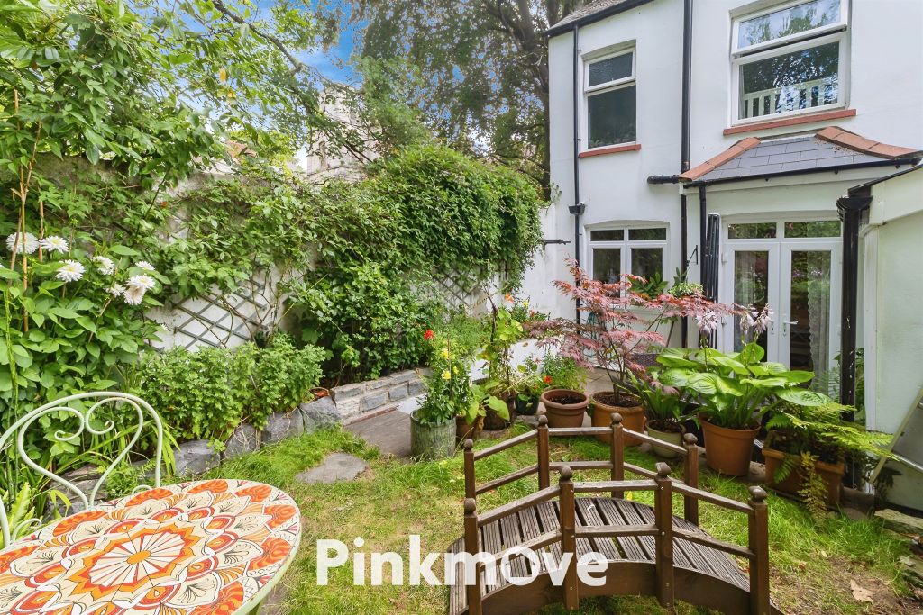 Property photo 1 of 19