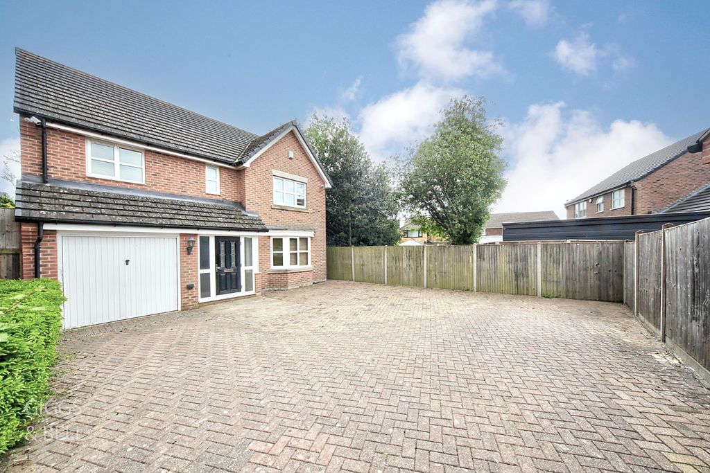 Property photo 1 of 24 3947401