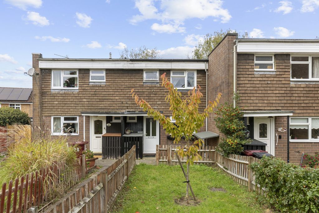 Property photo 1 of 9