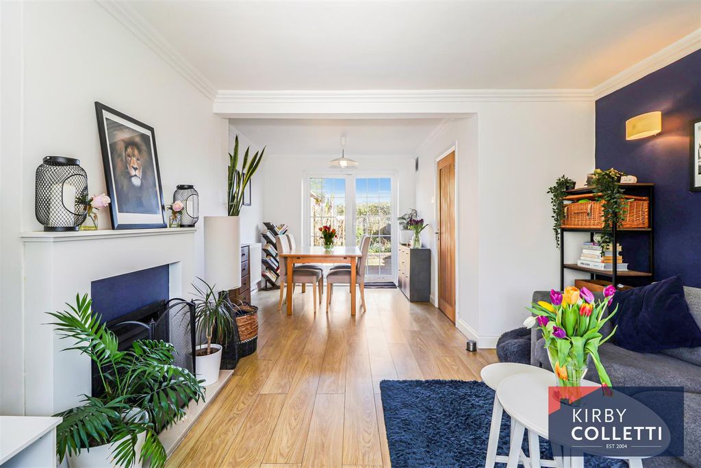 Property photo 3 of 15