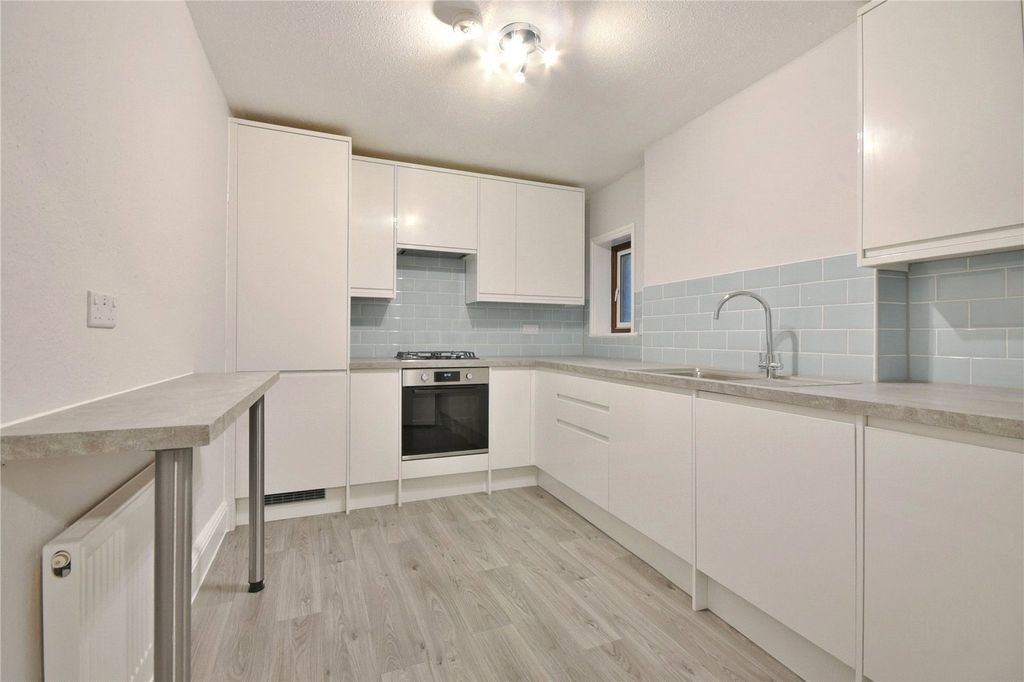 Property photo 3 of 21 Picture No. 61