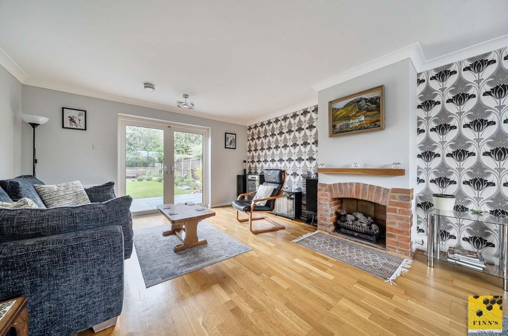 Property photo 2 of 21 3Cb73631-850c-4427-B6c0-A19A0A57A97d.Jpg