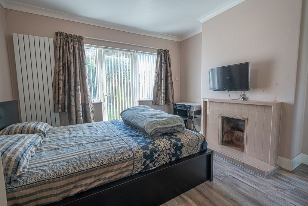 Property photo 3 of 14 20260407-Dsc0881620260407