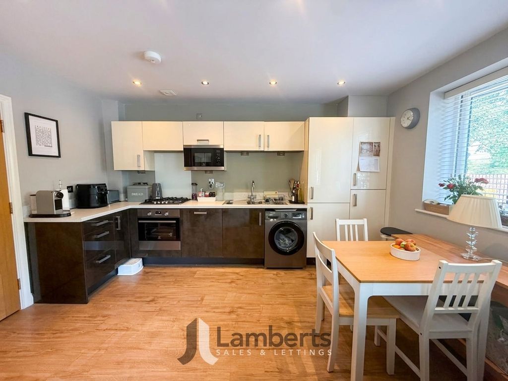 Property photo 3 of 19 Open Plan Kitchen