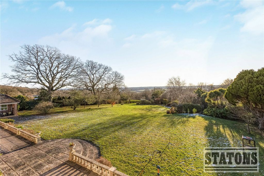 Property photo 2 of 51 Picture No. 47