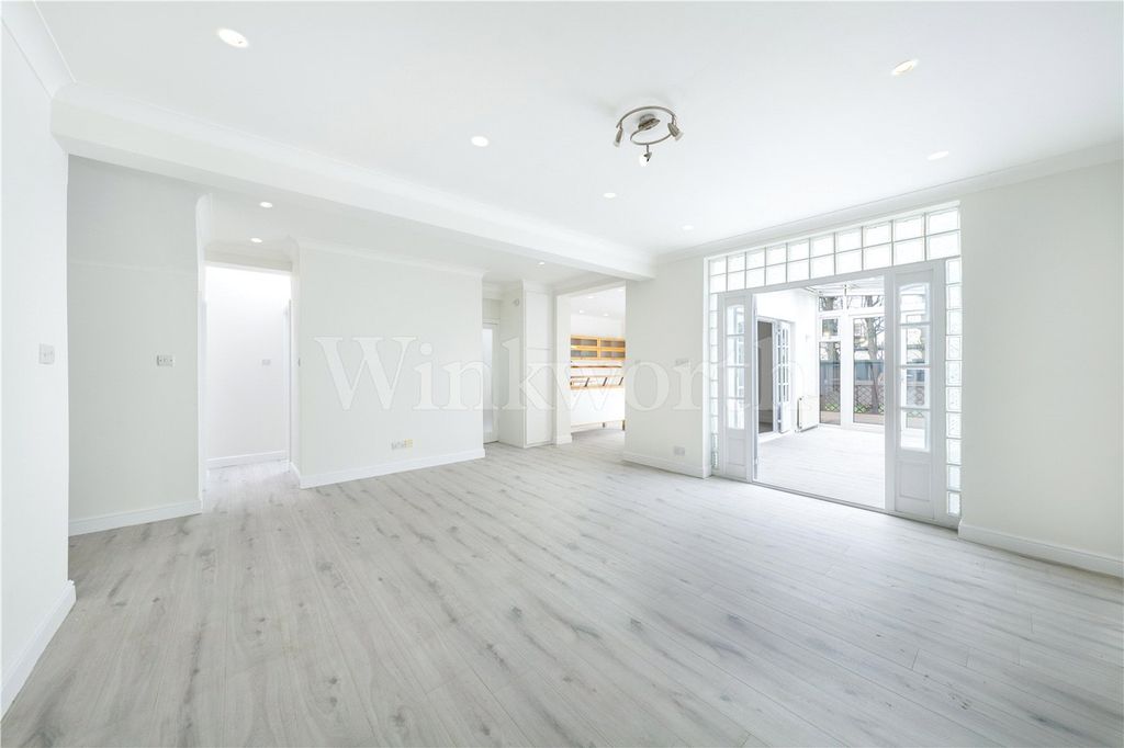 Property photo 1 of 15 Picture No. 09