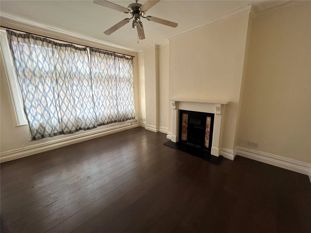 Property photo 1 of 13 Picture No. 14
