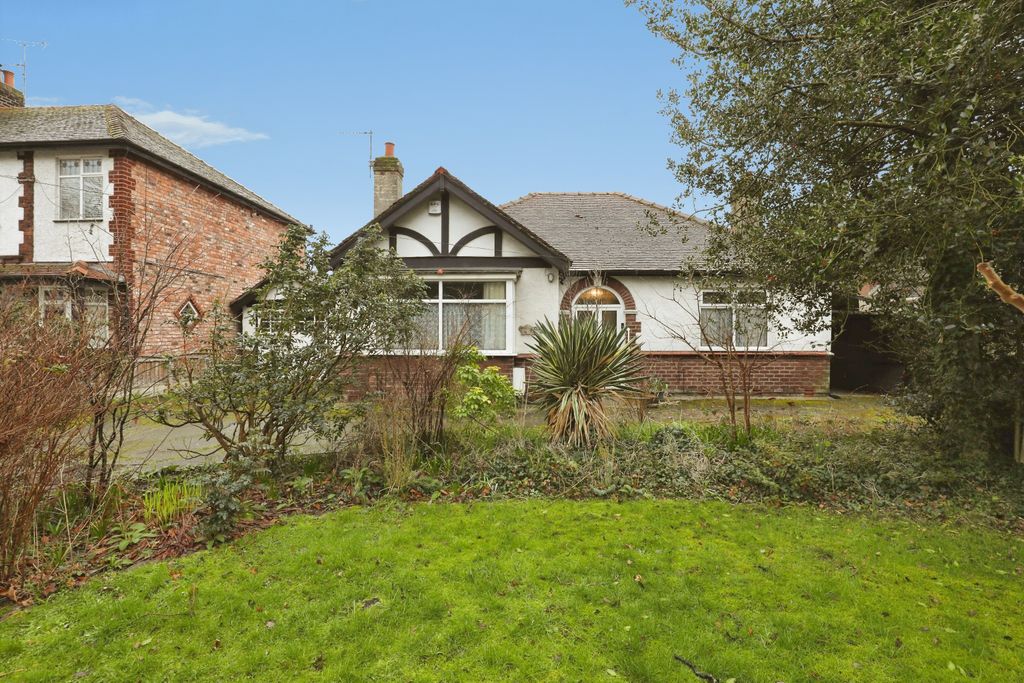 Property photo 1 of 15 Front View