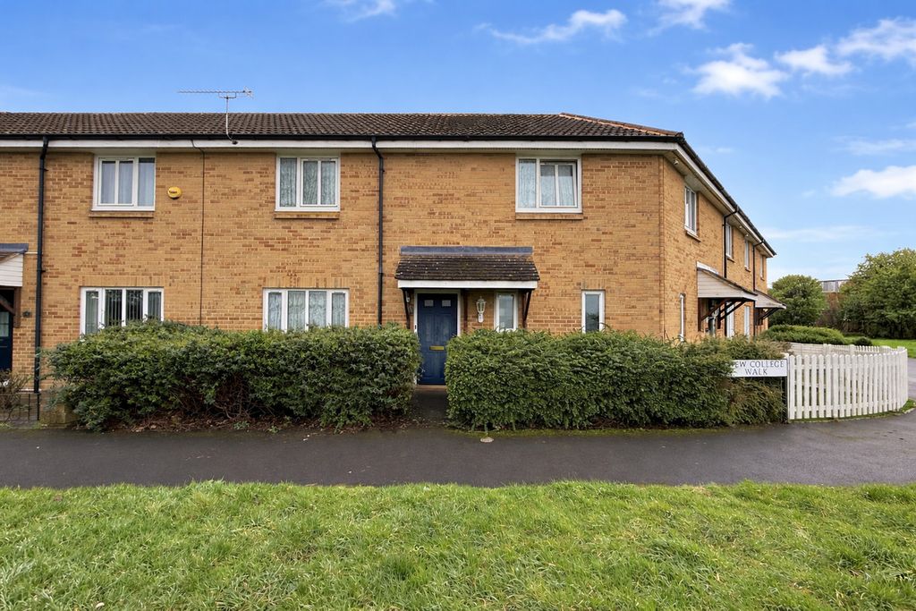 Property photo 1 of 8