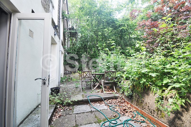Property photo 3 of 10