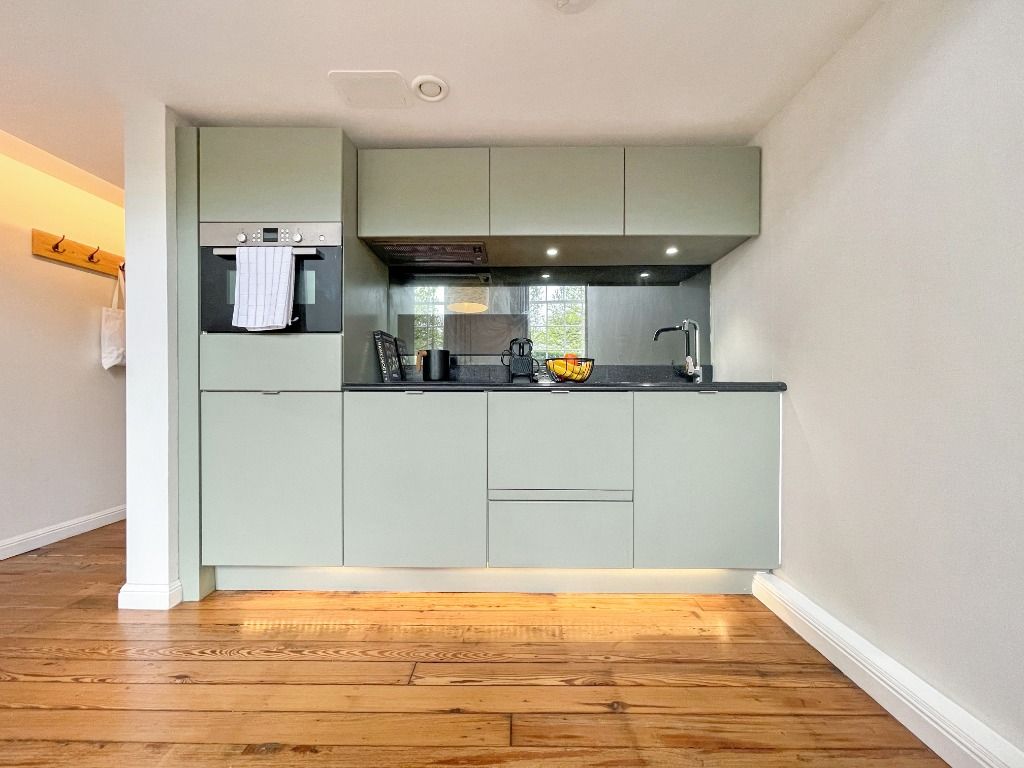 Property photo 3 of 21 Photo 3