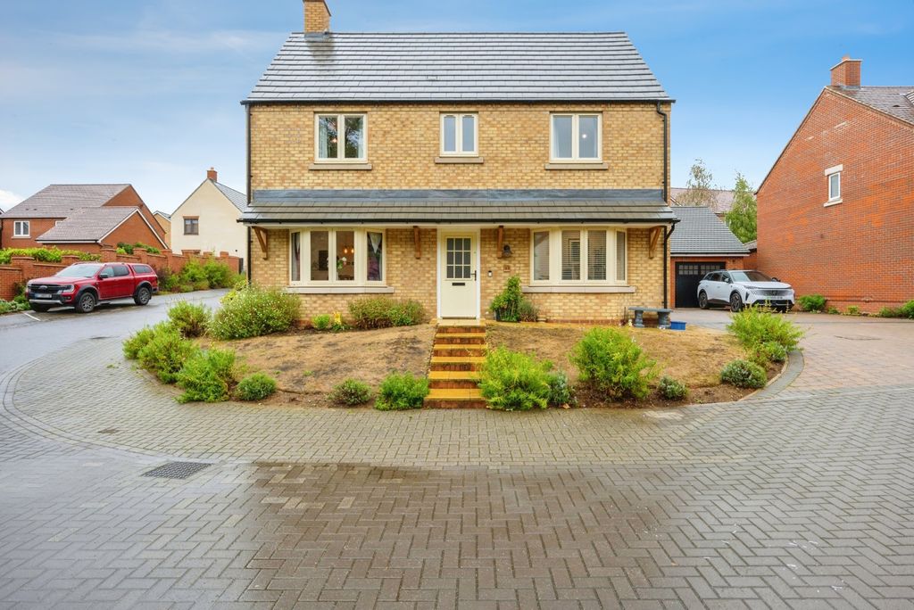 Property photo 1 of 23 Pbox-Img.Jpg