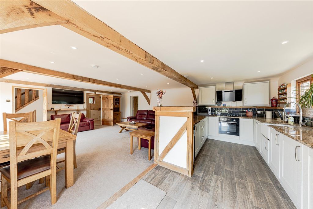 Additional image 4 of 4 bed detached house for saleGrinsell Hill, Minster, Ramsgate CT12