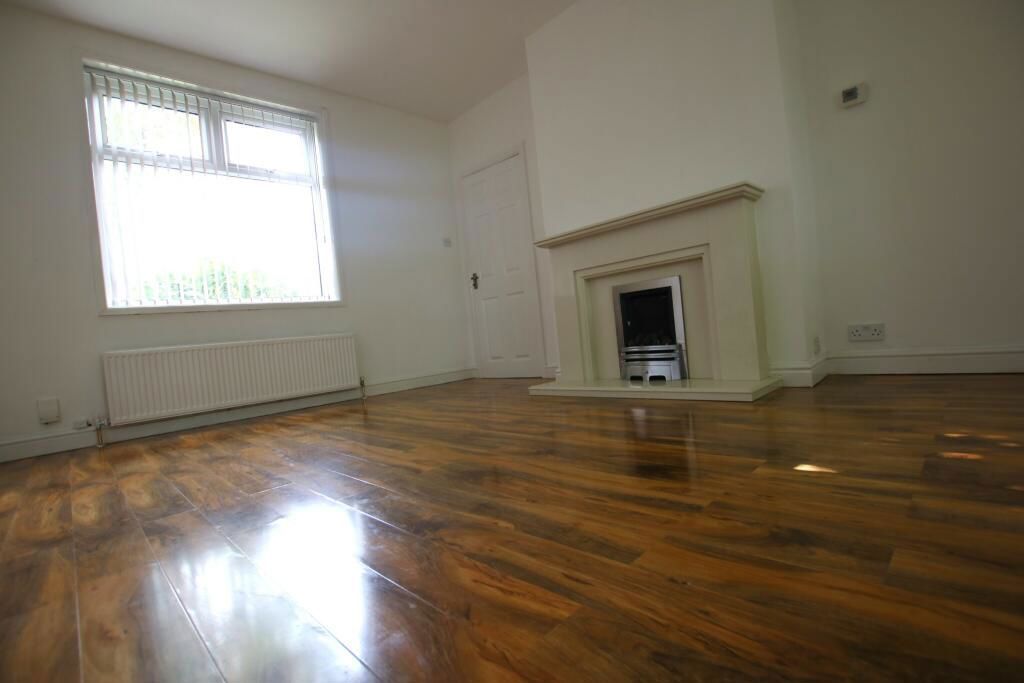 Property photo 2 of 30
