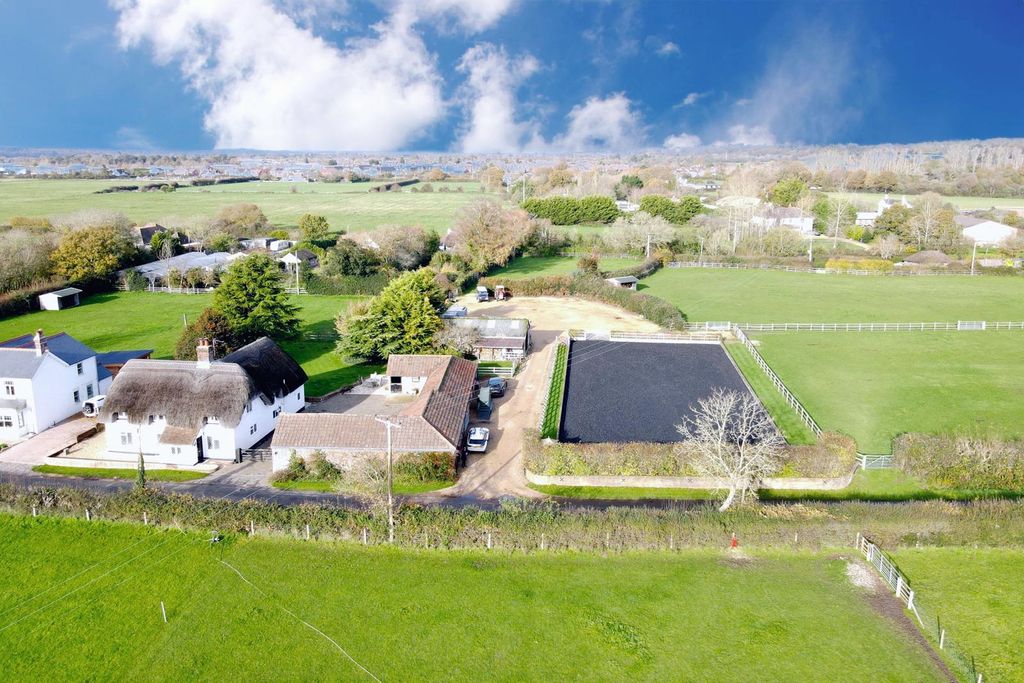 Property photo 3 of 44 Gallery