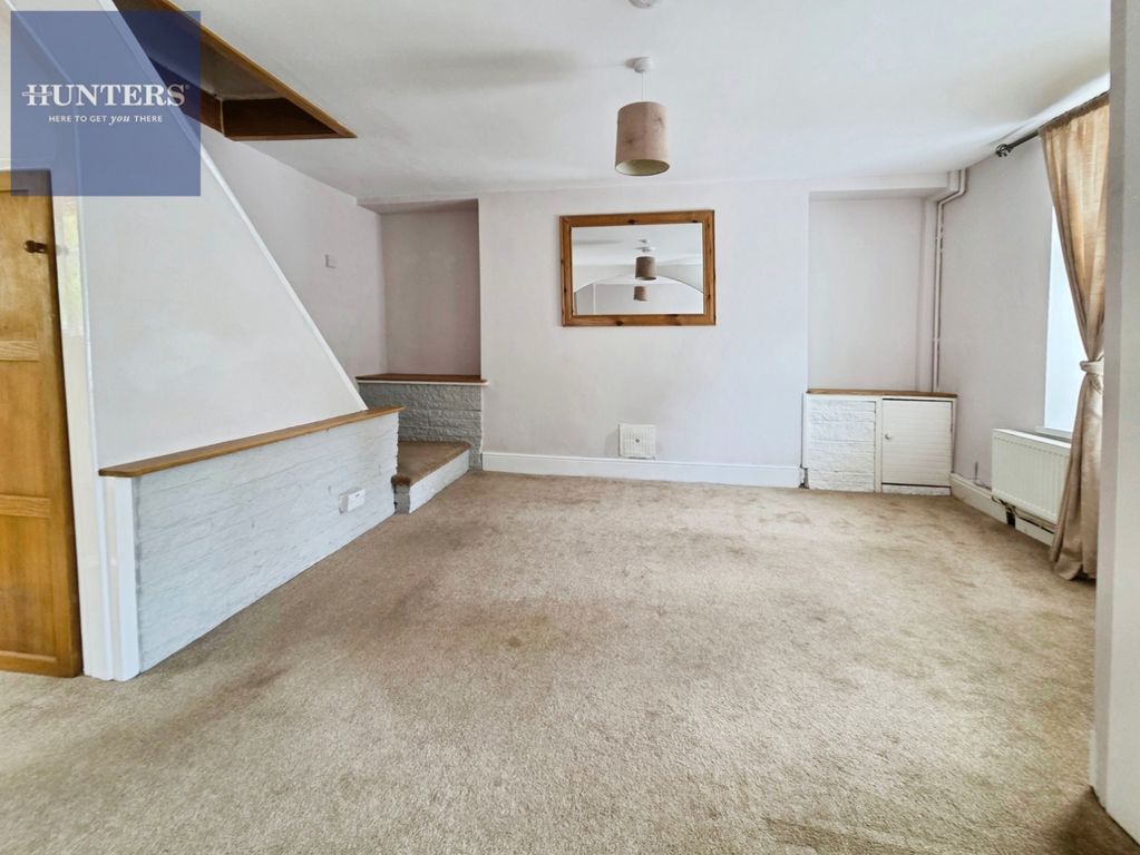 Property photo 2 of 15 Pbox-Img.Jpg