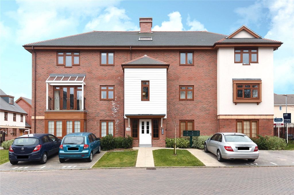Property photo 1 of 21 Picture No. 08