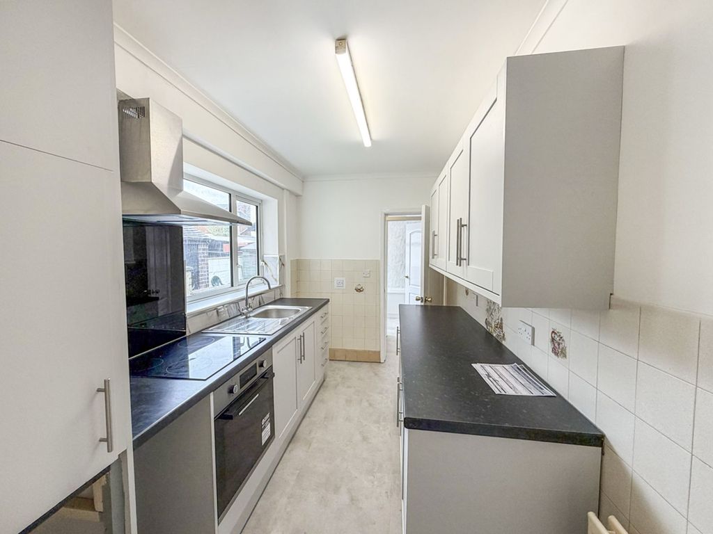 Property photo 2 of 14 Gallery