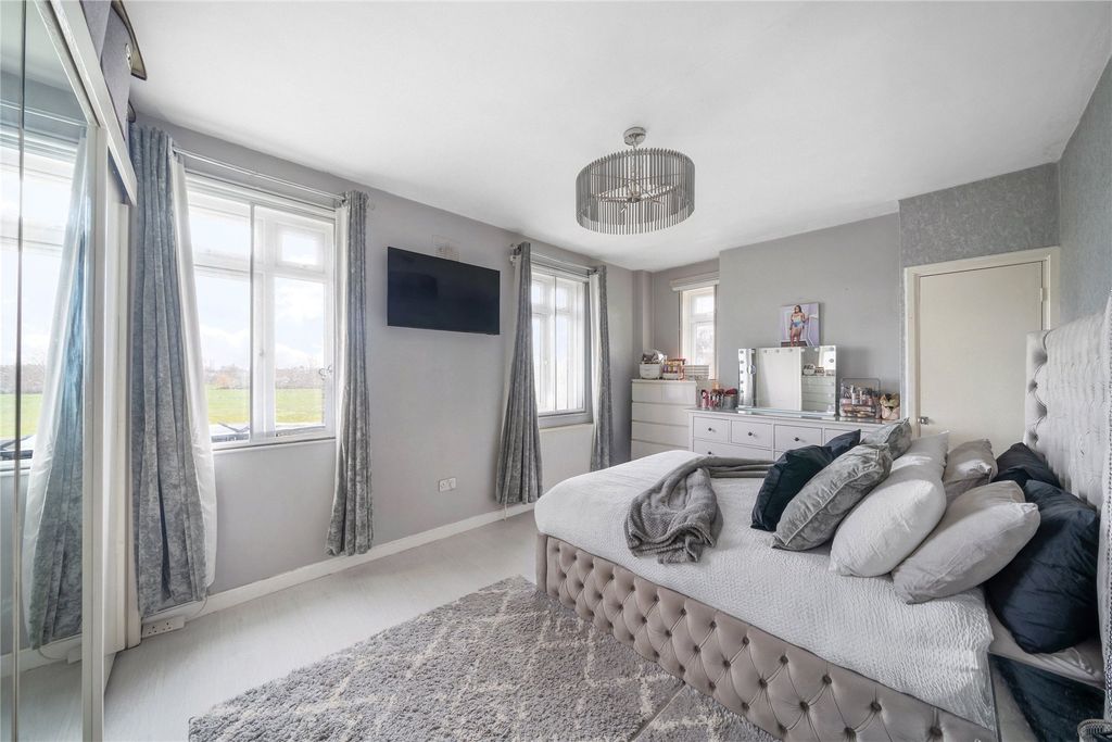 Property photo 1 of 10 Picture No. 14