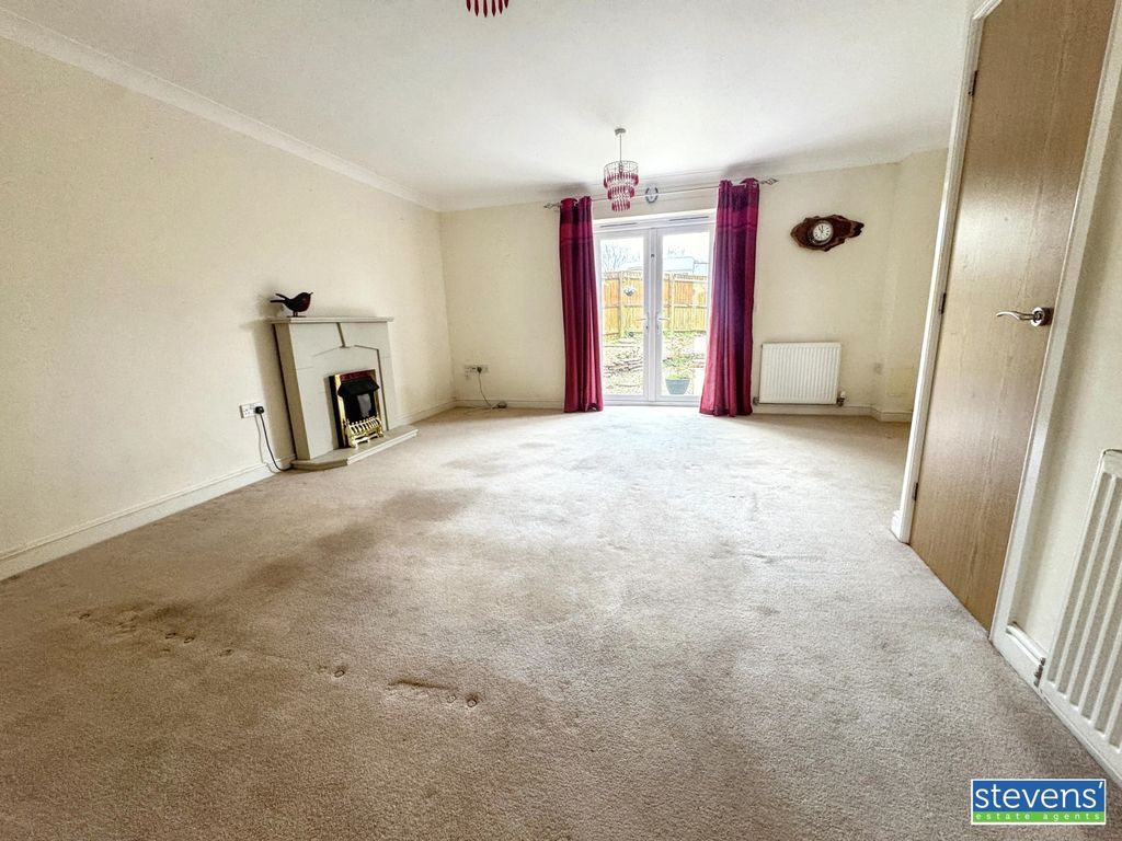 Property photo 2 of 12 Img_9204