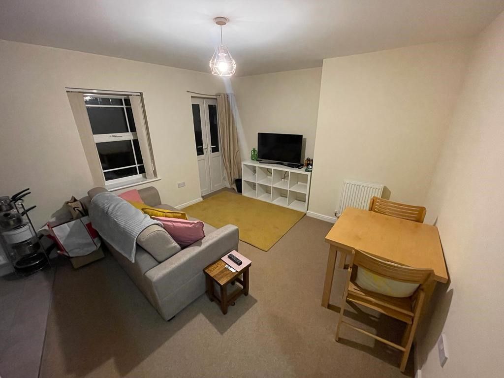 Property photo 2 of 5