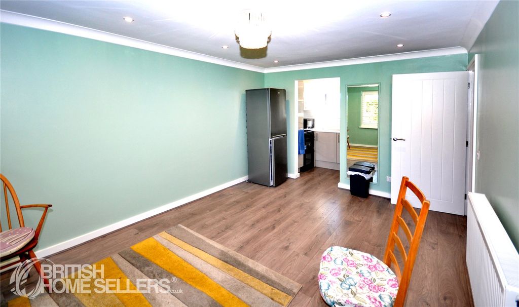 Property photo 3 of 10 Picture No. 10