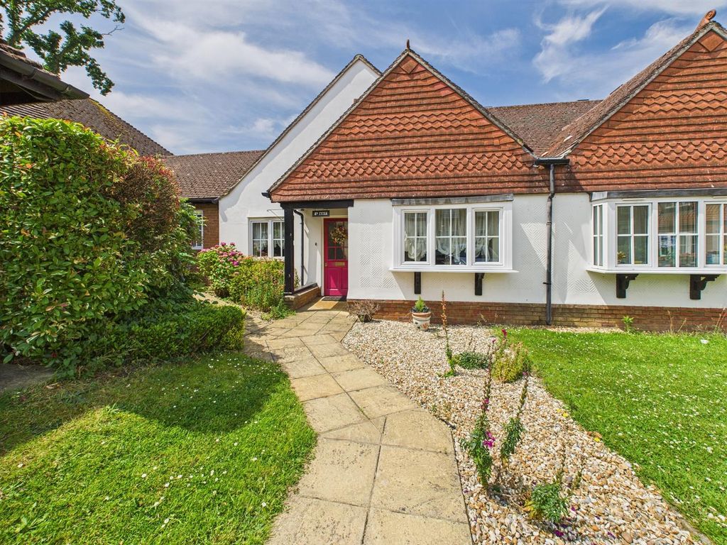 Property photo 1 of 8 Cam05510G0-Pr0011-Still001.Jpg