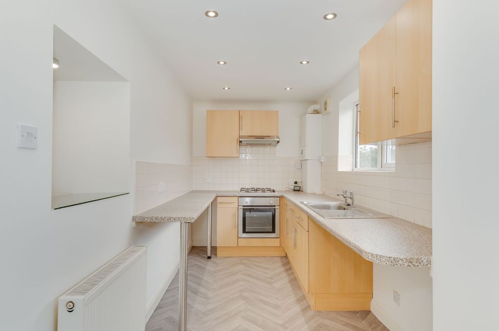 Property photo 3 of 22