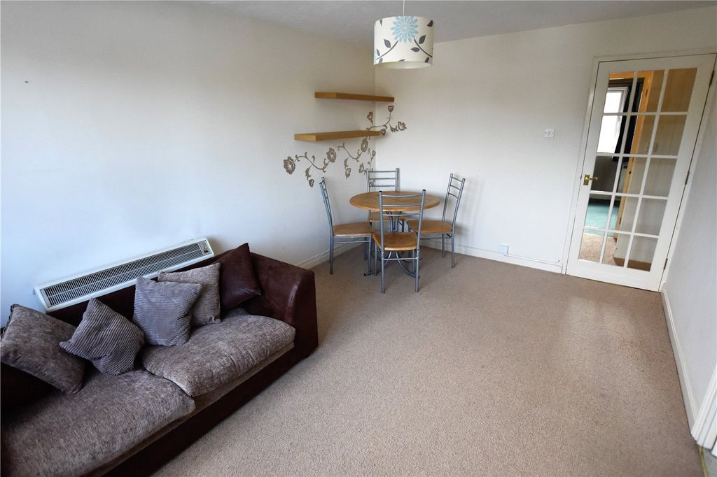 Property photo 3 of 12 Picture No. 22