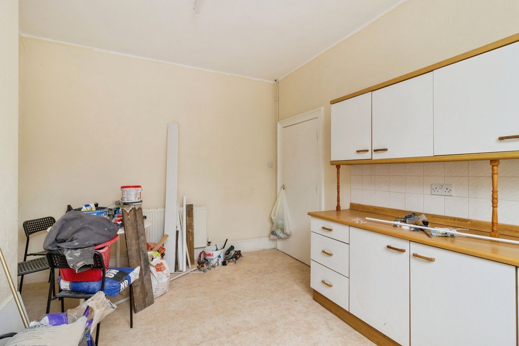 Property photo 3 of 17 Pbox-Img.Jpg