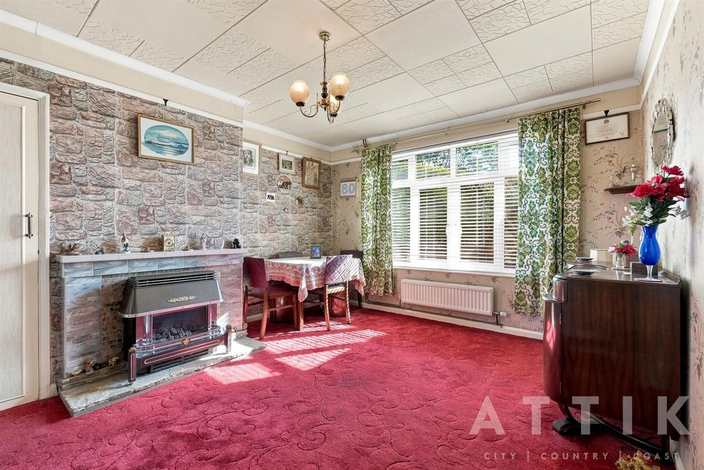 Property photo 2 of 29 Morse_Road_001.Jpg