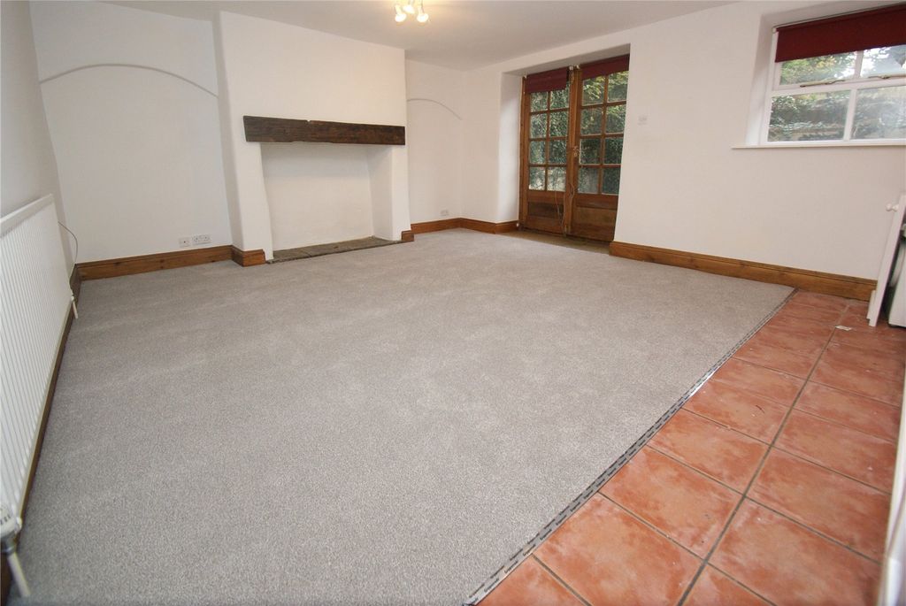 Property photo 2 of 8 Picture No. 09
