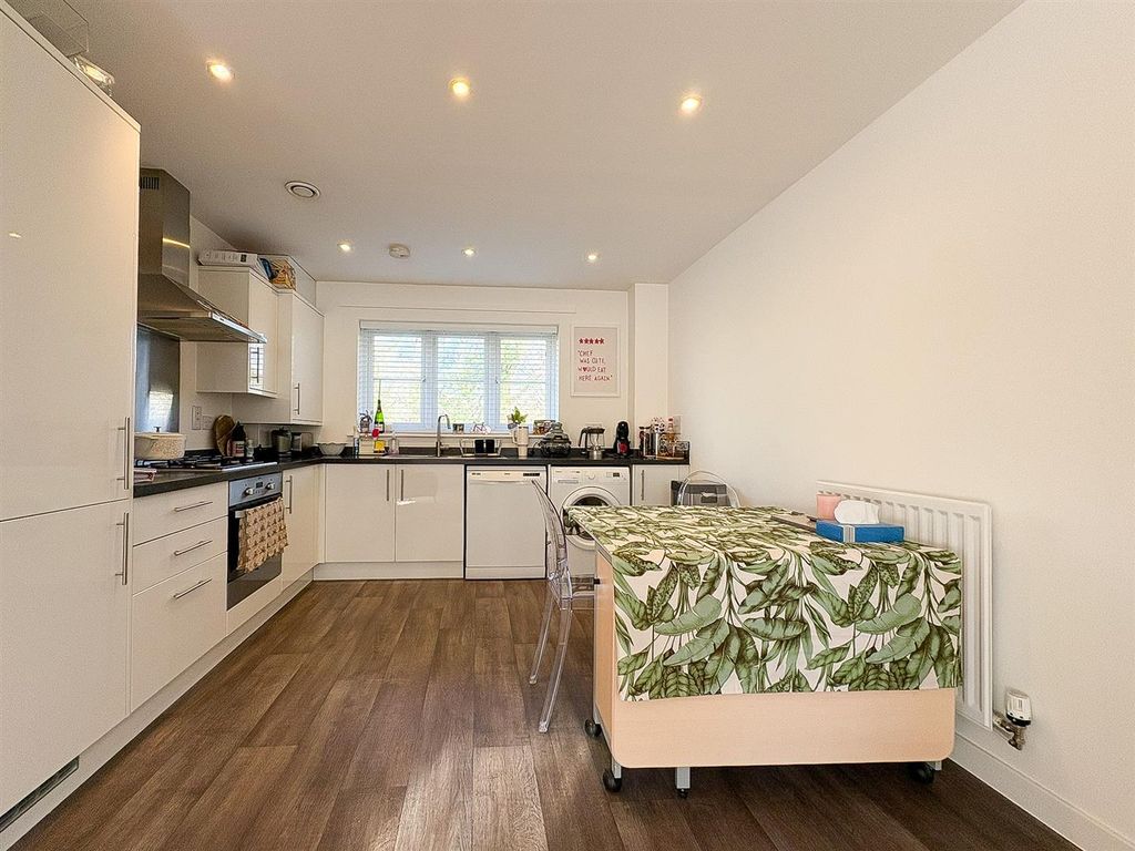 Property photo 3 of 15 Kitchen-1.Jpg