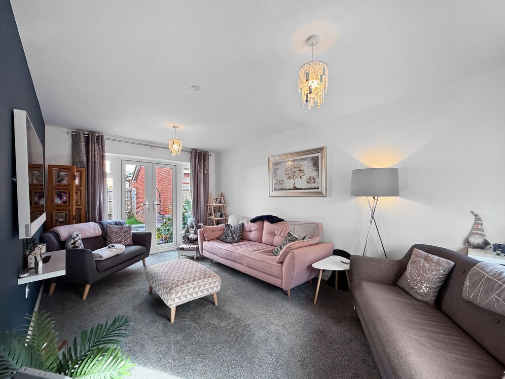 Property photo 2 of 38