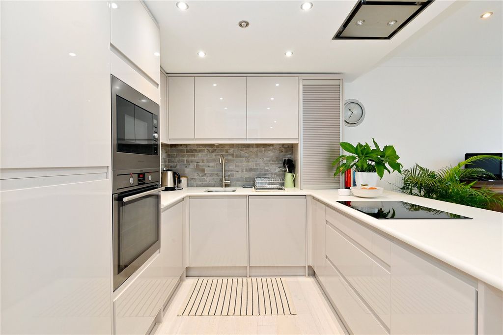 Property photo 1 of 14 Picture No. 03