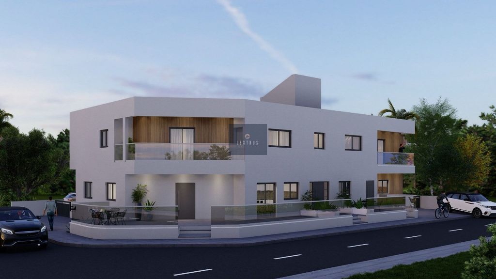 Property photo 1 of 4