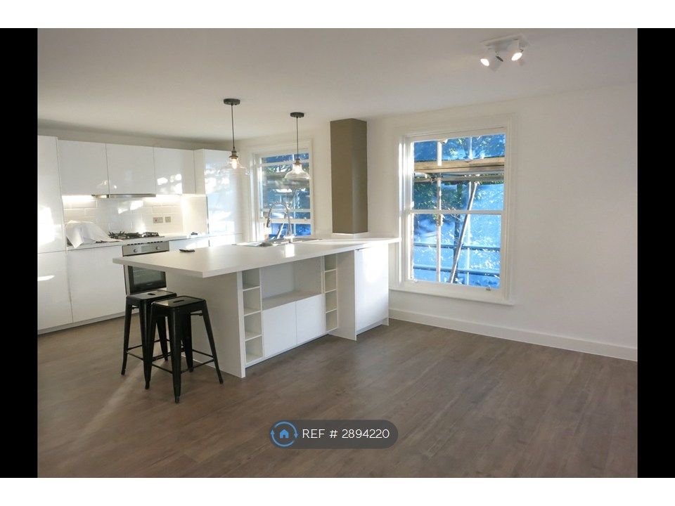 Property photo 1 of 8 Living Room Kitchen