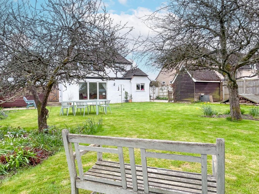 Property photo 2 of 18