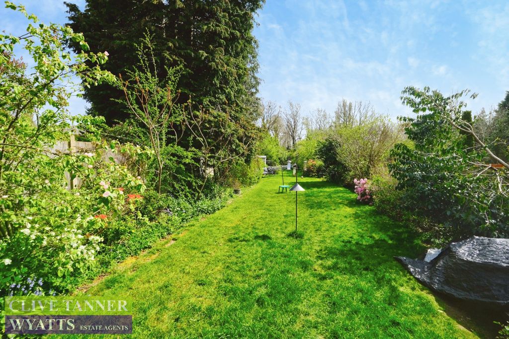 Property photo 3 of 25 Rear Garden