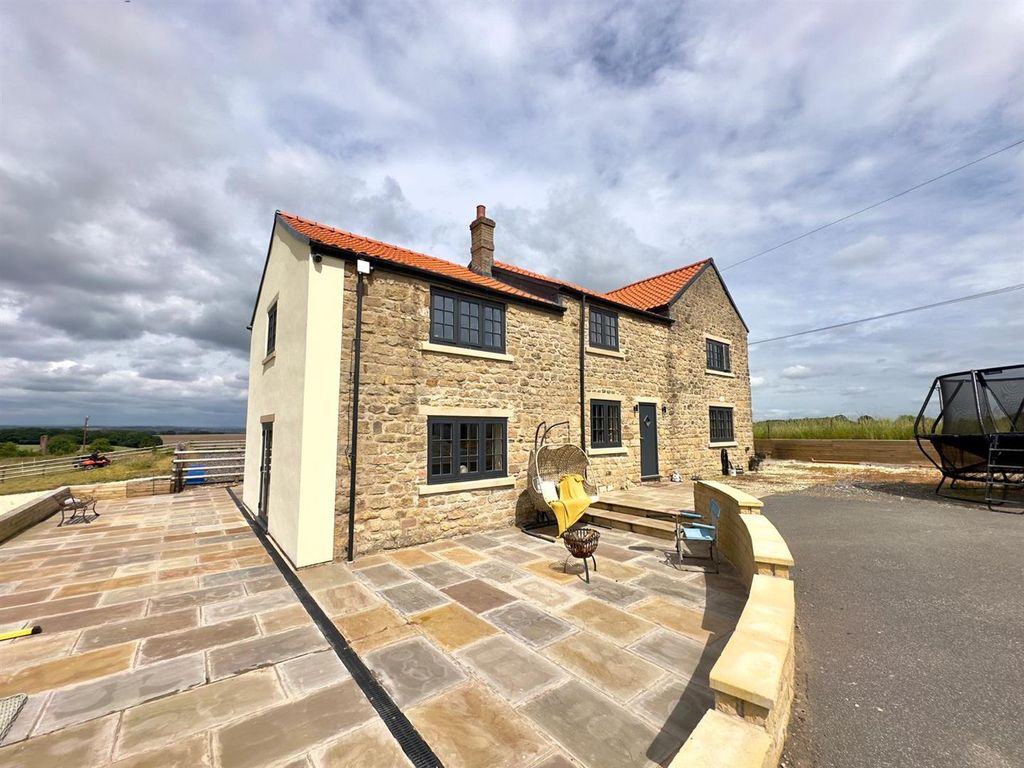 Property photo 1 of 35 Front