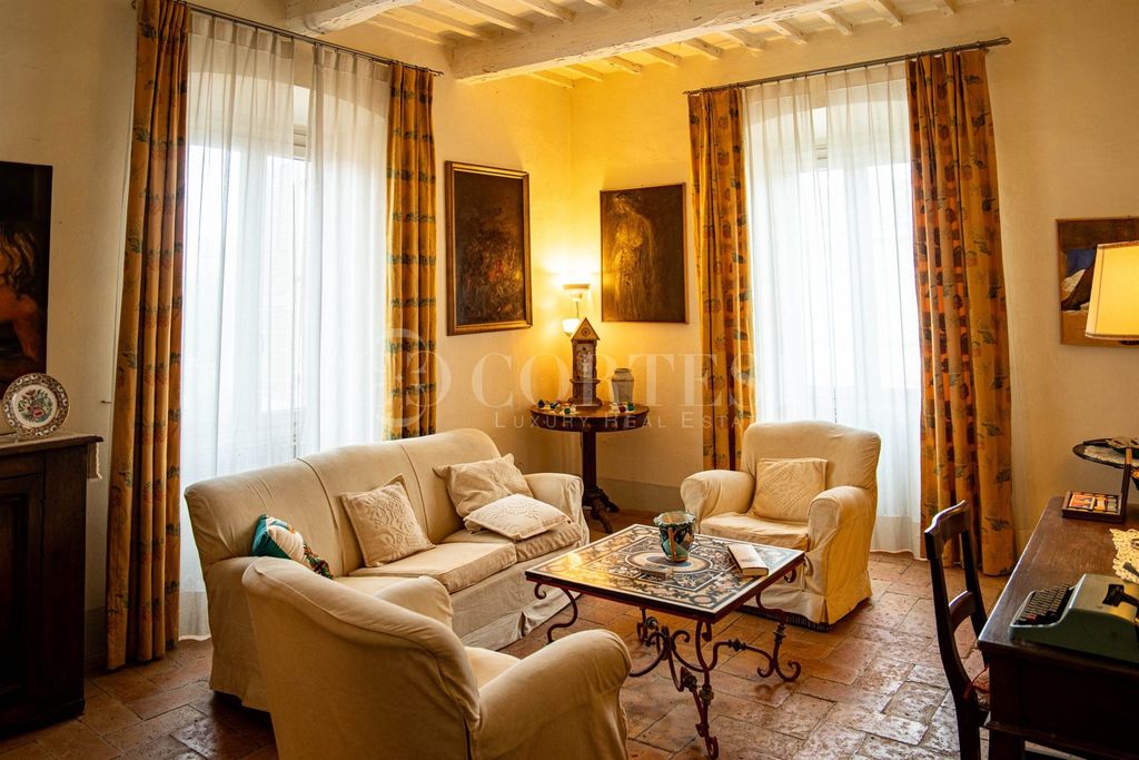 Property photo 1 of 45 Historical Residence From The 1800S With Private Garden And Frescoes In Umbertide