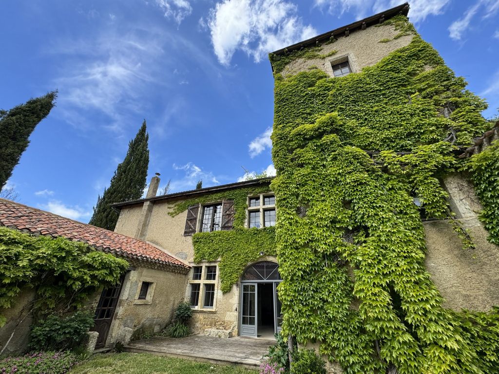 Property photo 1 of 47