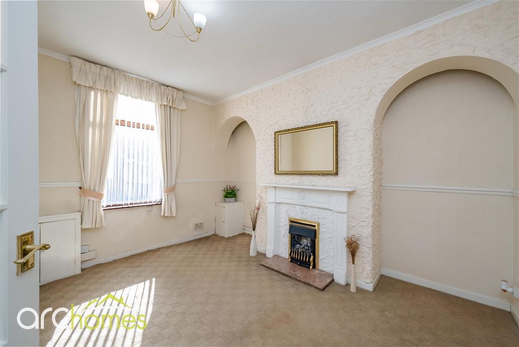 Property photo 2 of 18 Dsc09881-Edit.Jpg