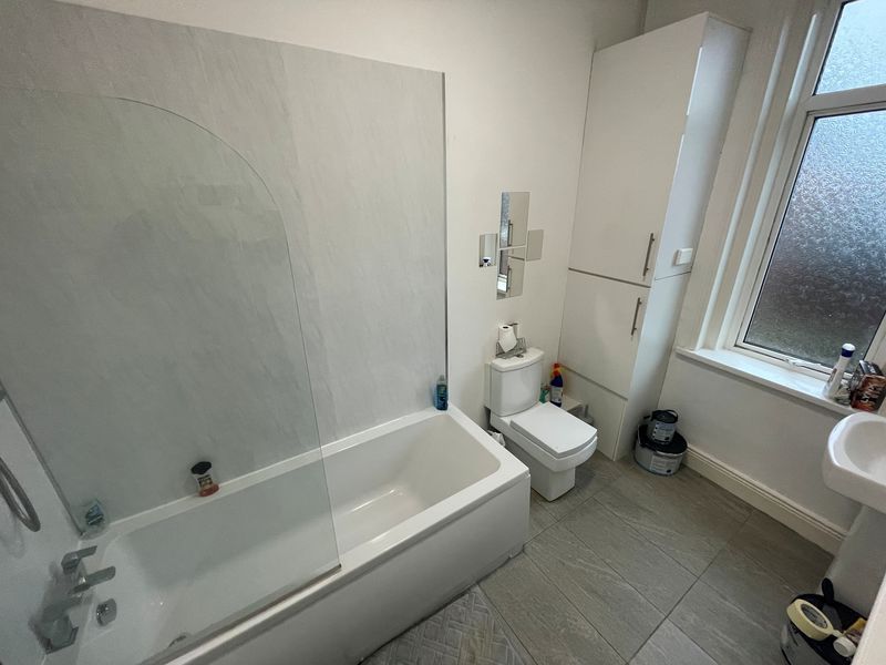 Property photo 2 of 4 Photo 10