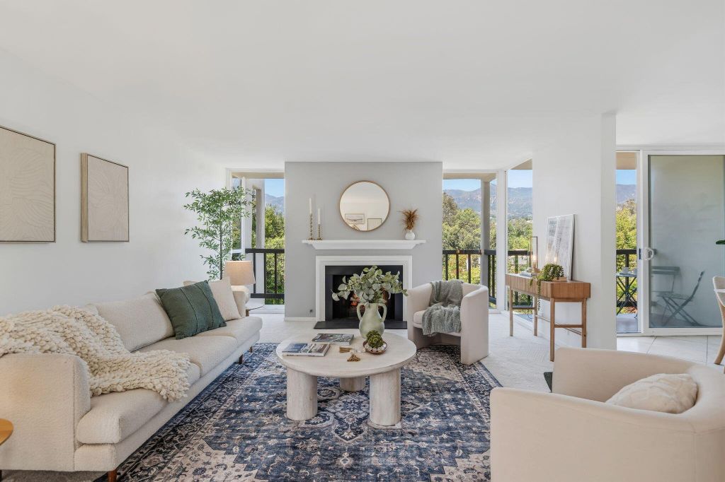 Property photo 3 of 10 <Alttext/>