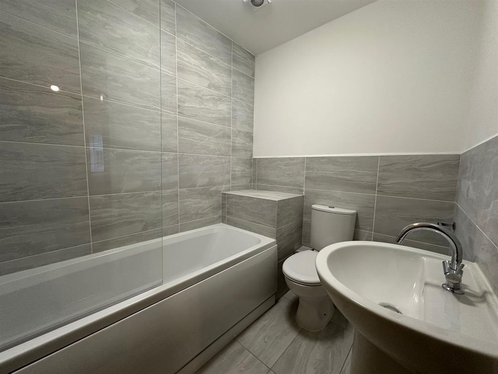 Property photo 3 of 6 Img_4831.Jpg