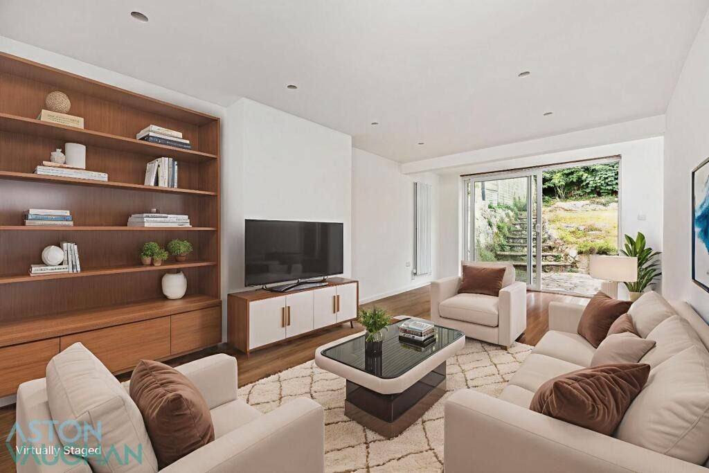 Property photo 2 of 16 4553931